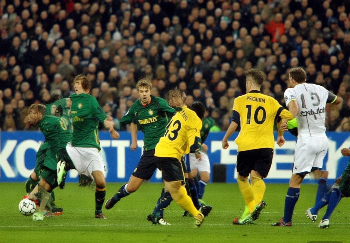 2010欧冠巅峰战：热刺vs国米逆转绝杀传奇之夜